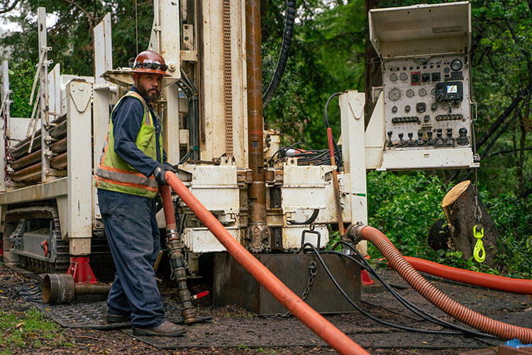 UC Berkeley engineers drill a borehole for geothermal exploration